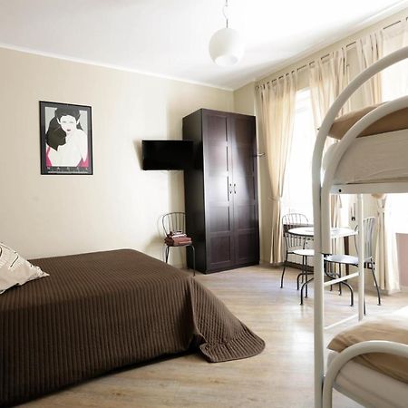 Bed and Breakfast Domus Pio XI Рим Экстерьер фото