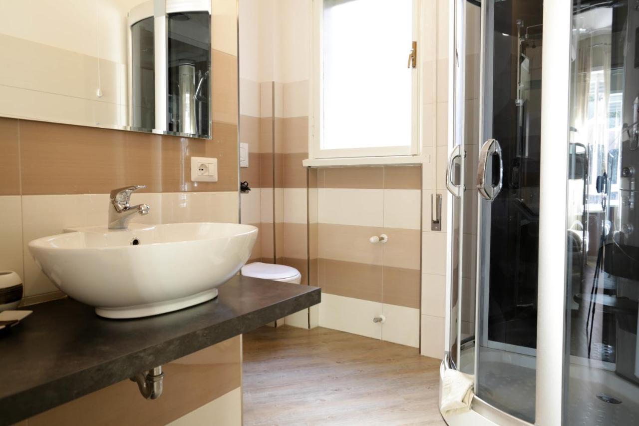 Bed and Breakfast Domus Pio XI Рим Экстерьер фото