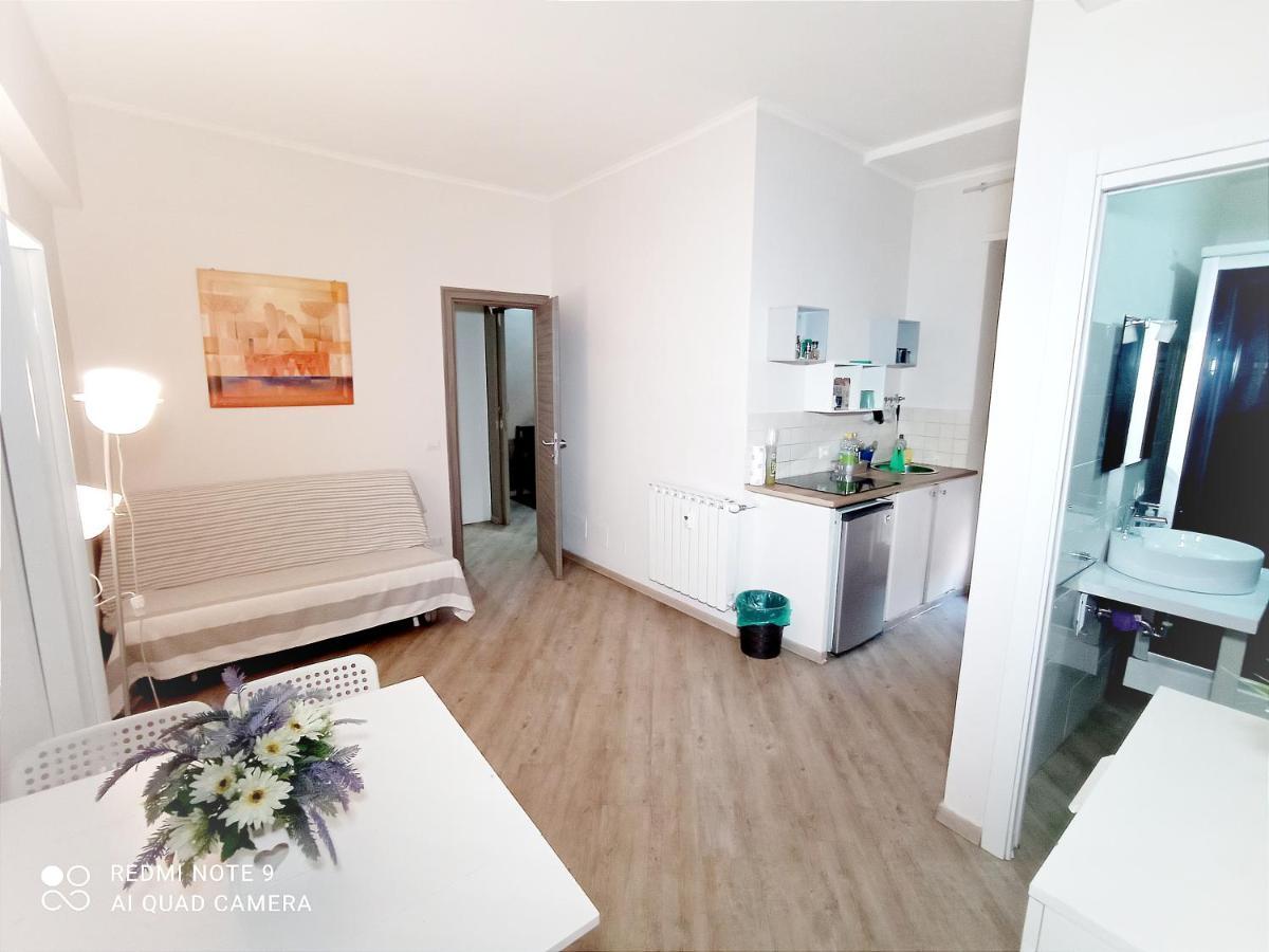 Bed and Breakfast Domus Pio XI Рим Экстерьер фото